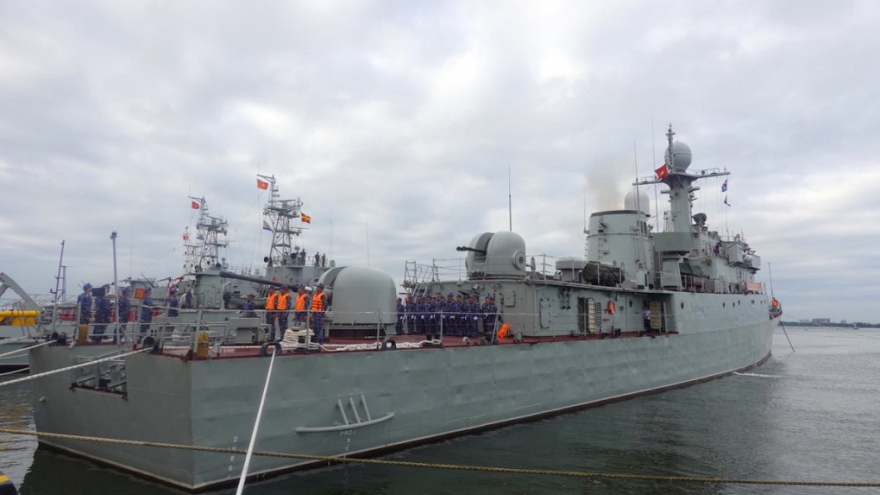 Vietnamese warship leaves for international naval review